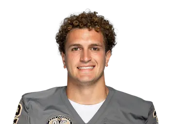 Carter Dowell headshot