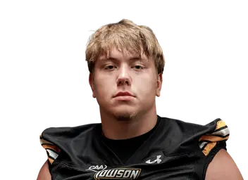 Hayden Loveless headshot