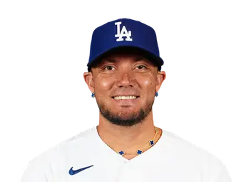 Miguel Rojas headshot