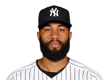 Amed Rosario headshot