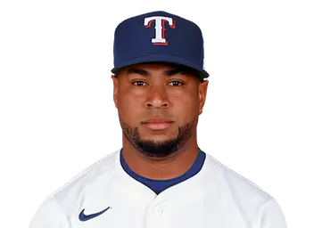 Elias Diaz headshot