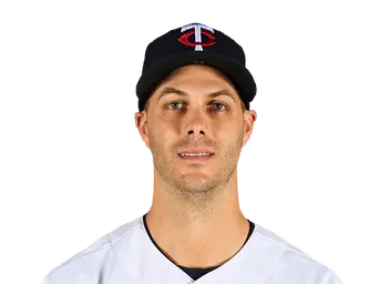 Taylor Rogers headshot