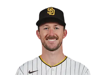 Griffin Canning headshot