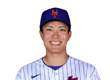 Kodai Senga headshot