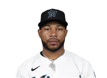 Xzavion Curry headshot