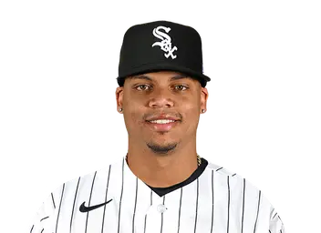 Junior Perez headshot
