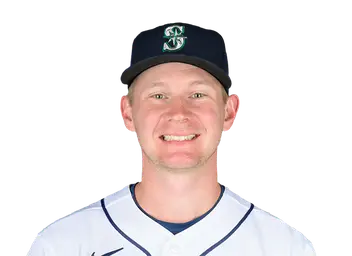Alex Hoppe headshot