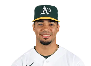Darell Hernaiz headshot