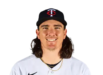 Kody Funderburk headshot