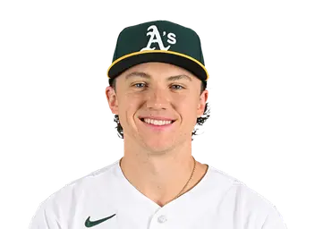 Zack Gelof headshot