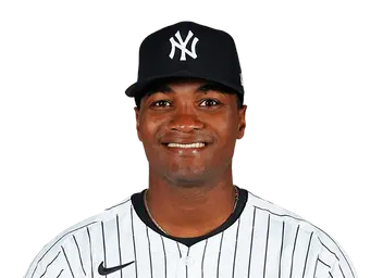 Yerry De los Santos headshot