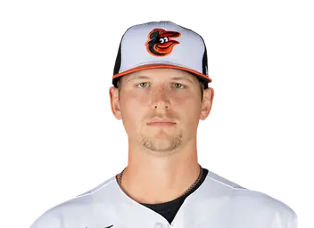 Tyler Wells headshot