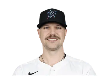 Janson Junk headshot