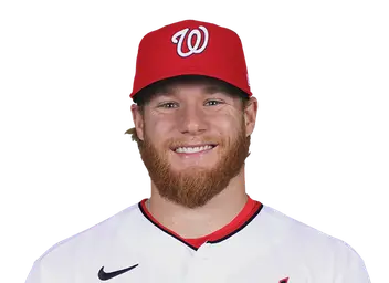 Zak Kent headshot