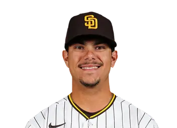 Ethan Salas headshot