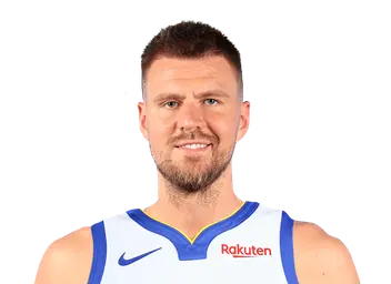 Kristaps Porzingis headshot