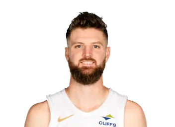 Dean Wade headshot