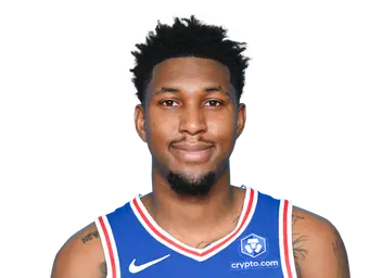 Justin Edwards headshot