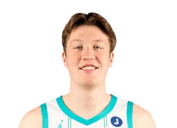 Kon Knueppel headshot