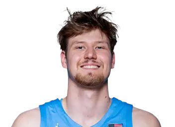 Henri Veesaar headshot