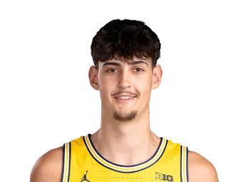 Aday Mara headshot