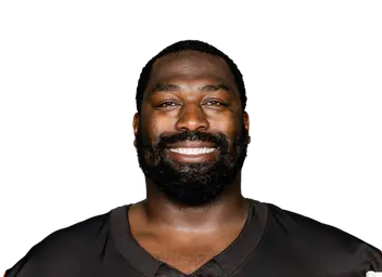 Shelby Harris headshot
