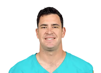 Joe Cardona headshot