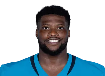 Emmanuel Ogbah headshot