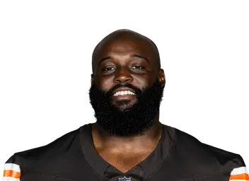 Maliek Collins headshot