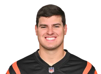 Trey Hendrickson headshot