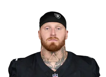 Maxx Crosby headshot