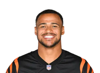 Noah Fant headshot
