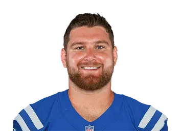 Zachary Thomas headshot