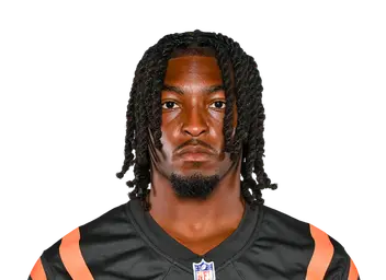 Russ Yeast headshot