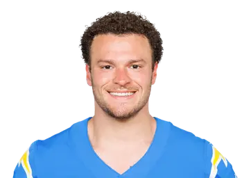 Elijah Molden headshot