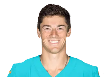 Riley Patterson headshot