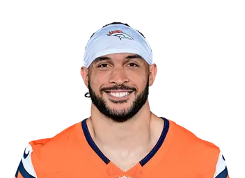 Talanoa Hufanga headshot