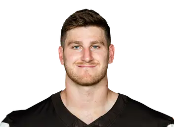 Cameron Thomas headshot