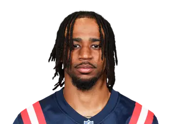 Miles Battle headshot