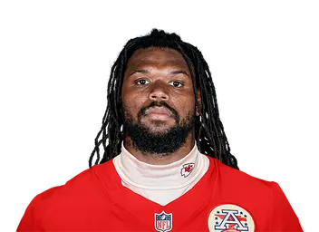 Zacch Pickens headshot