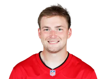 Connor Bazelak headshot