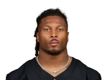 Tre Tucker headshot