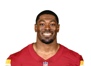 Kam Arnold headshot