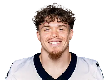 Evan Hull headshot