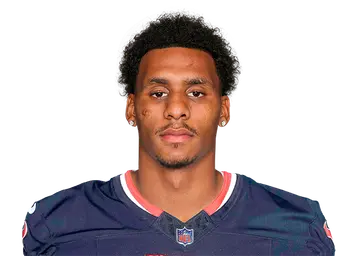 Josh Kelly headshot