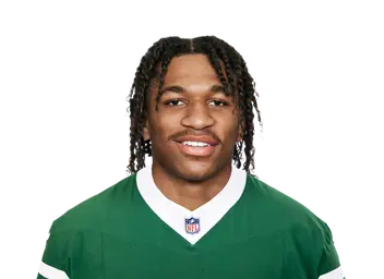 Azareye'h Thomas headshot