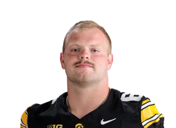 Logan Jones headshot