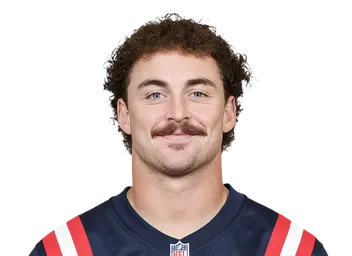 Lan Larison headshot