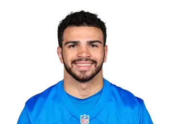 Loren Strickland headshot