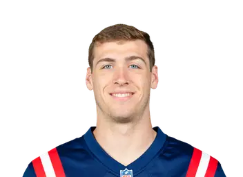 Kyle Dixon headshot